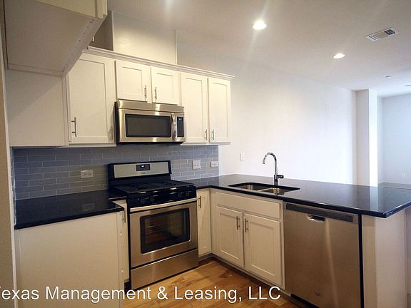 5th image of 2101 Town Centre Dr #1906