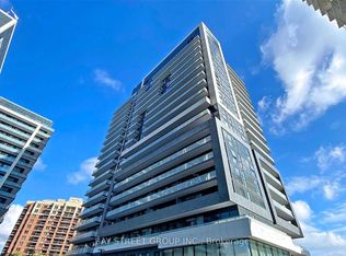 75 Oneida Cres #703, Richmond Hill, ON L4B 0H3