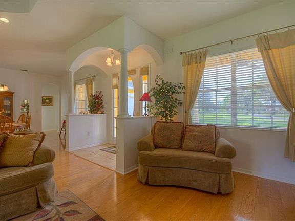 3rd image of 11510 Knights Griffin Rd