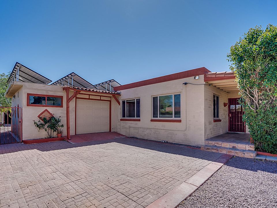 1st image of 2514 N Fontana Ave