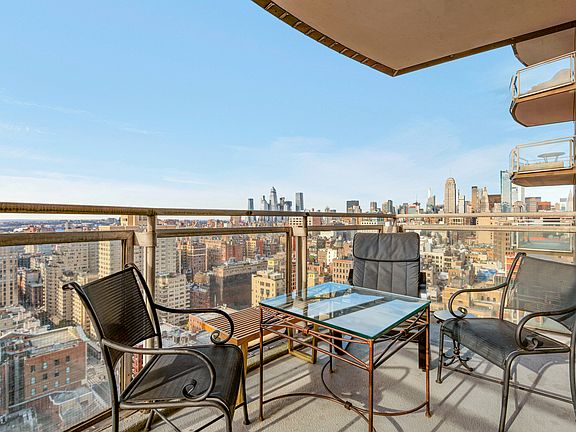 2nd image of 60 E 8th St APT 25C