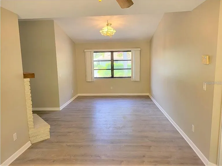 1711 Settlers Dr #7 — Photo 29