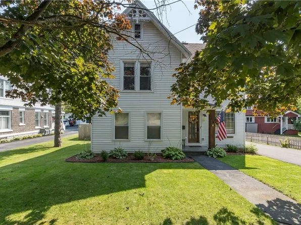 878 State St, Carthage, NY 13619