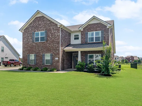 5030 General Yeager Dr, Murfreesboro, TN 37129