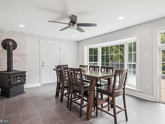 5th image of 14609 Dowling Dr #1