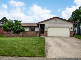 6936 Roundelay Rd N, Reynoldsburg, OH 43068
