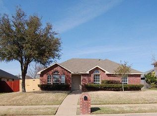 1325 Harvest Hill Ln, Lancaster, TX 75146