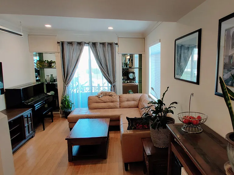 1639 Selby Ave #E — Photo 3