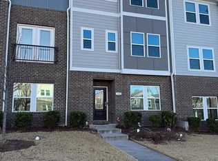 312 King Closer Dr, Cary, NC 27519