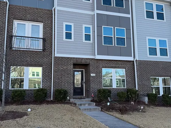 312 King Closer Dr, Cary, NC 27519