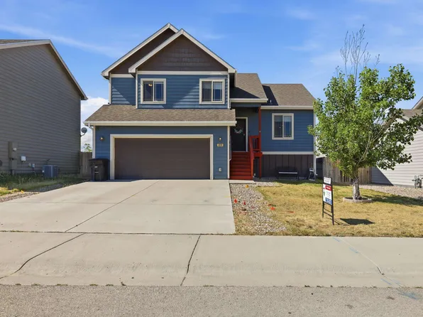 4858 Pontiac St, Mills, WY 82644