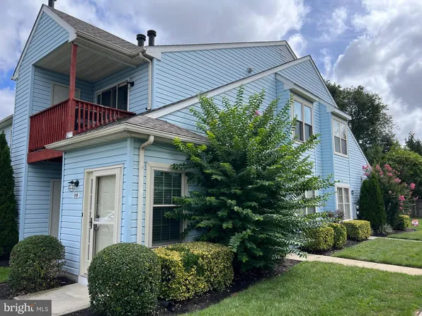 515 Cascade Ct, Sewell, NJ 08080