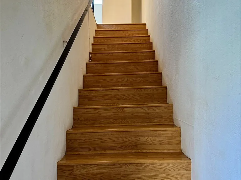1231 Hillandale Ave #10 — Photo 4
