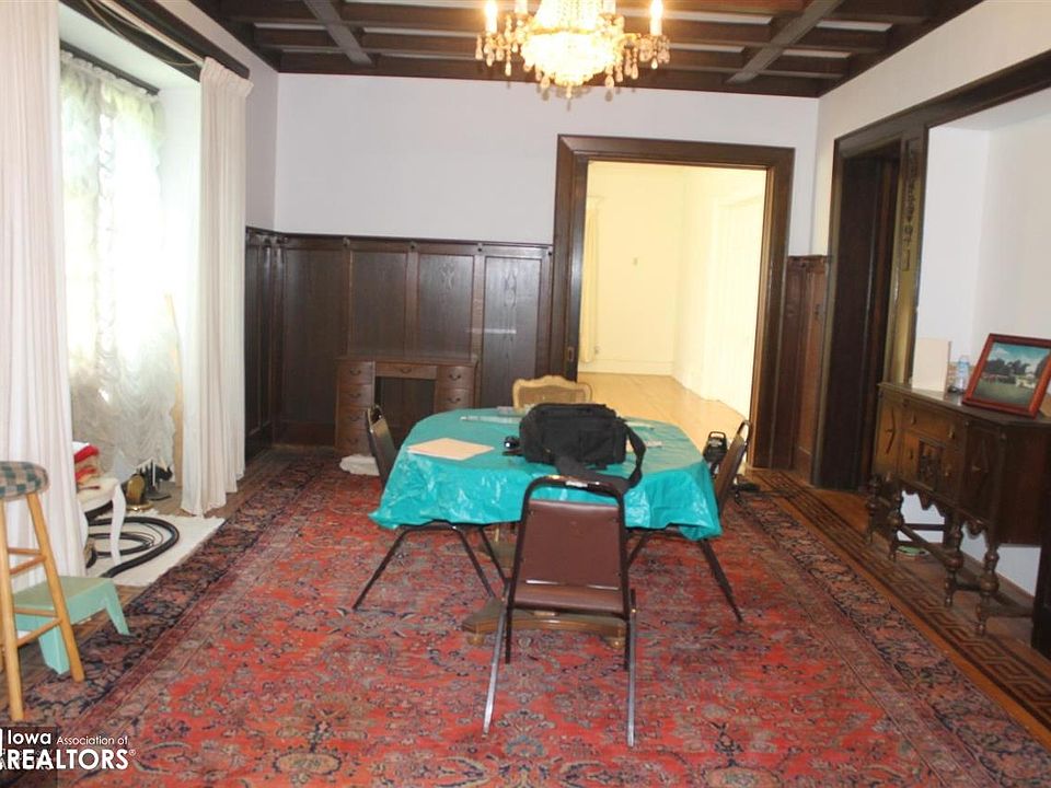 19th image of 1412 State St