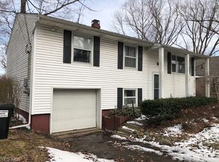 5871 Chapel Rd, Madison, OH 44057