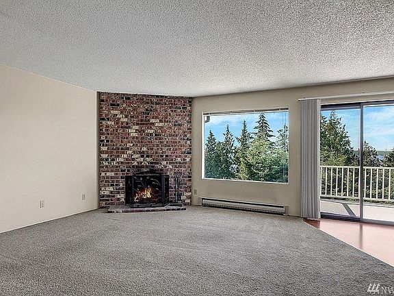 4th image of 130 E North Camano Dr