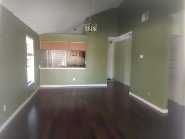 3721 Farnham Ct, Palm Harbor, FL 34684