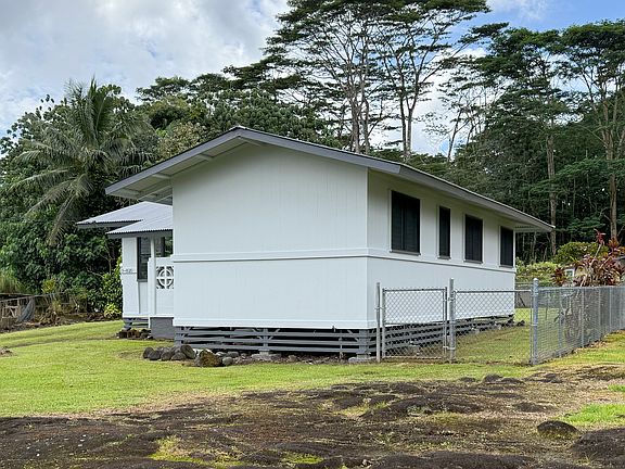 2nd image of 15-3020 Kekauonohi St