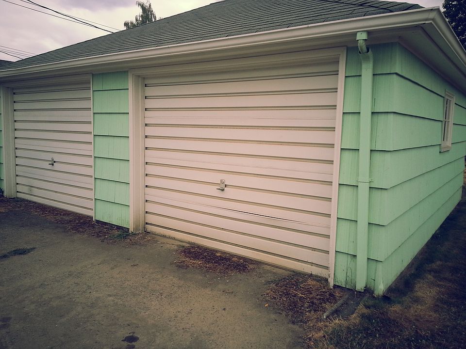 2nd image of 1408 9th Ave