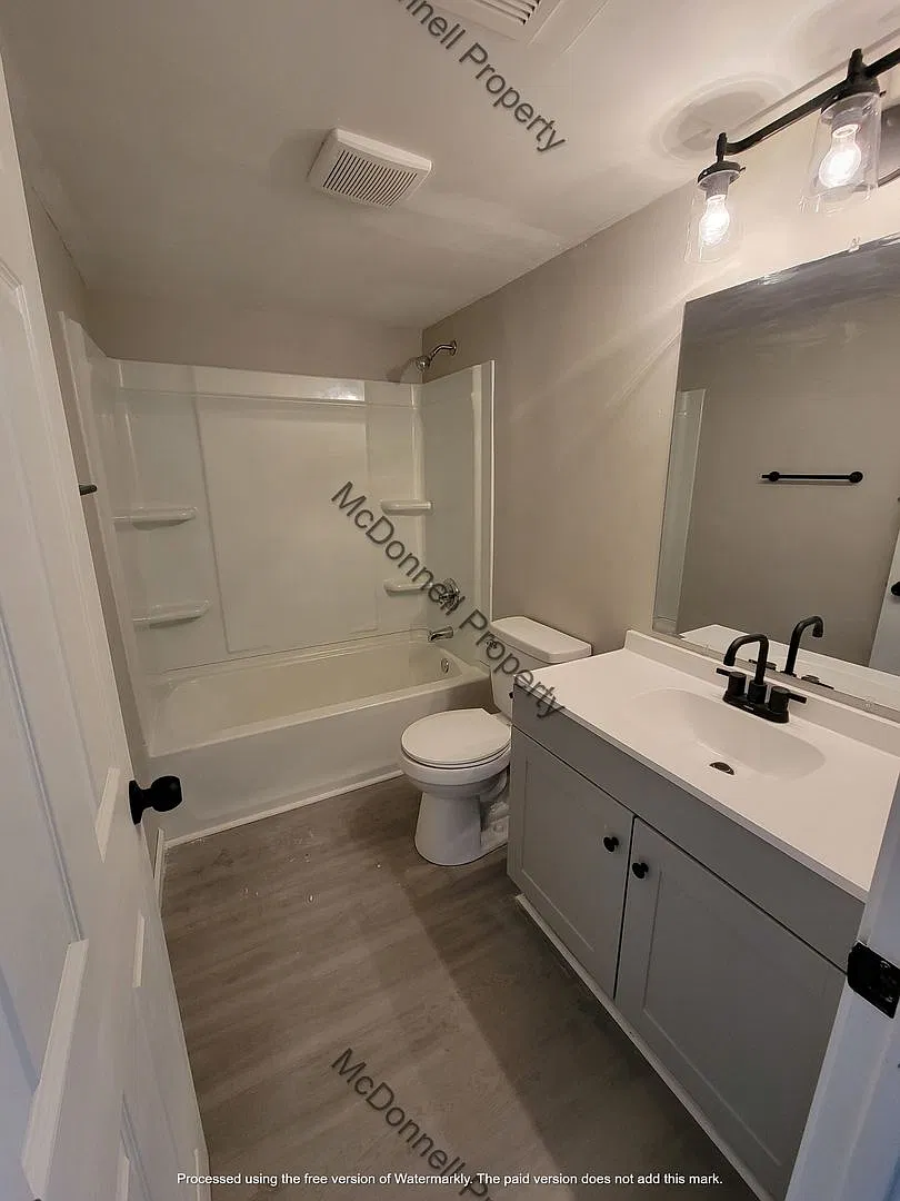 3528 Heatherton Drive — Photo 4