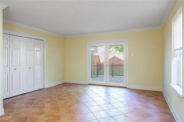 1410 Carrollton Ave — Photo 5