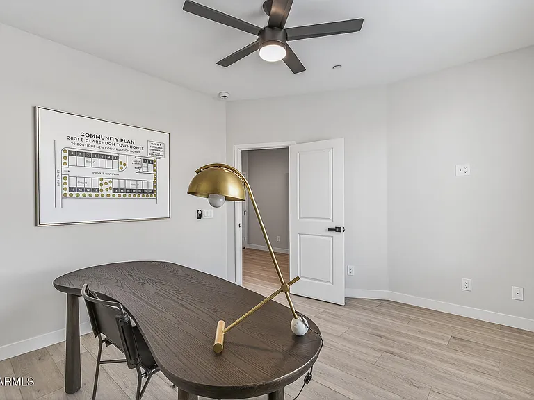 2601 E Clarendon Ave #3 — Photo 8