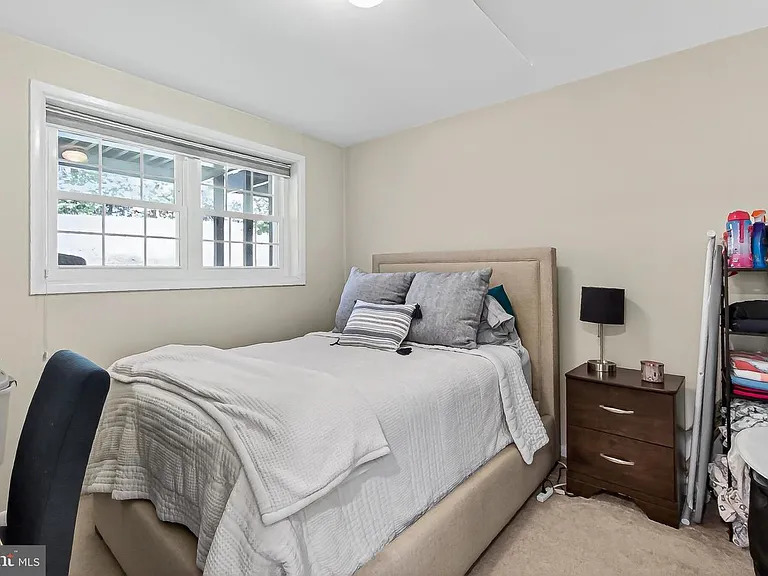 2711 S Walter Reed Dr #A — Photo 22