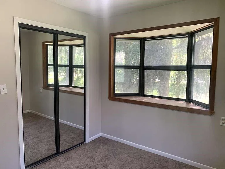 203 Ferguson Dr — Photo 16