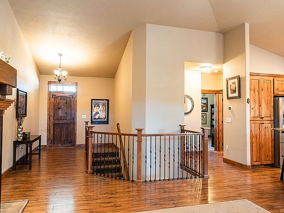 4th image of 3709 W Little Rock Ave