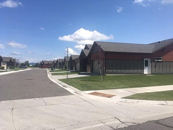 3rd image of 5464 Glenkirk Dr