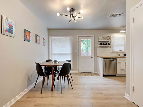 4th image of 1416 Casady Ln