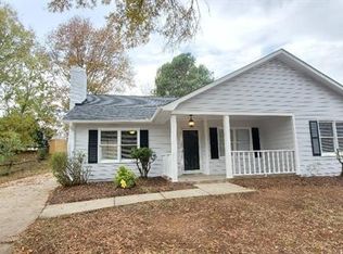 9108 Winter Moss Ct, Charlotte, NC 28227