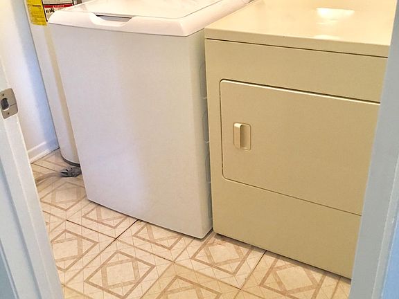 In unit washer and dryer 