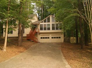 1170 Autumn Ridge Dr, Marietta, GA 30066