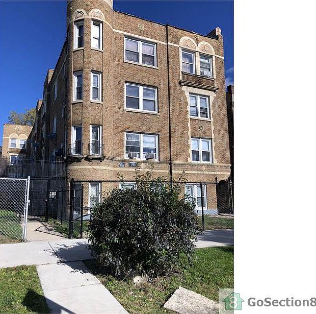 1st image of 3148 W Franklin Blvd #3N