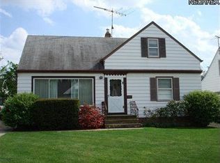 3756 Wallingford Rd, South Euclid, OH 44121