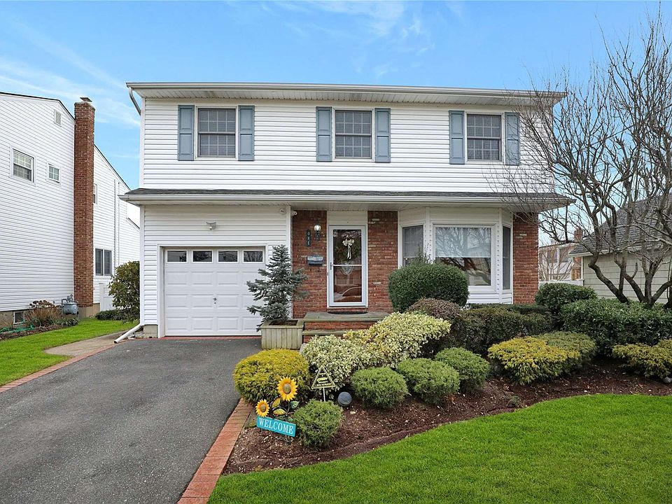 1st image of 1 Baldwin Pl