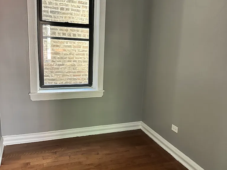 1901 S Racine Ave #2MIDDLE — Photo 11