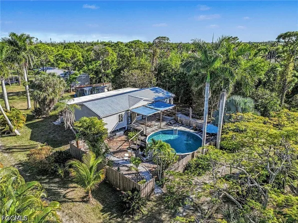 5228 Stringfellow Rd, Saint James City, FL 33956