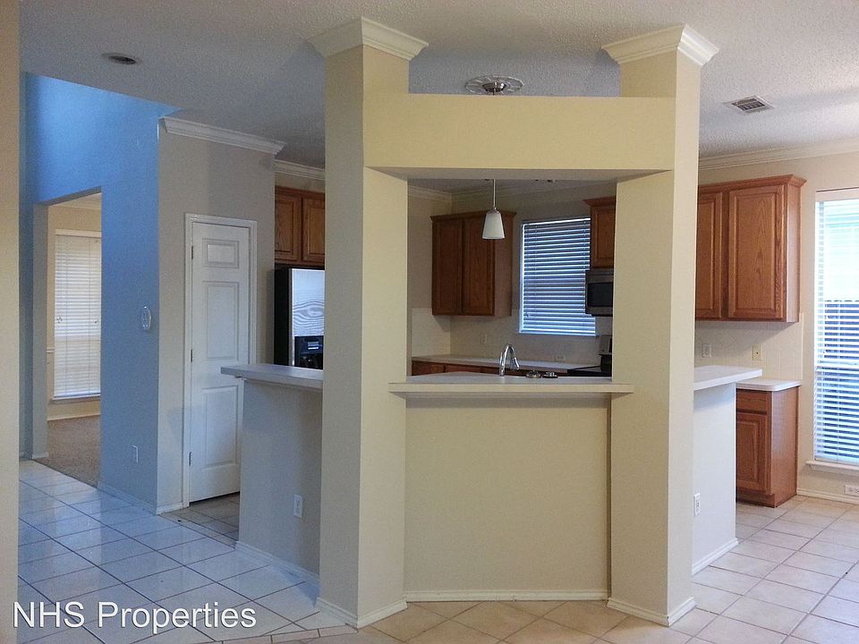 1st image of 7772 Teal Dr