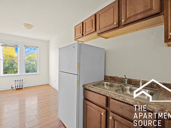 2nd image of 2601 N Kimball Ave
