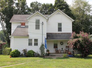 243 Cafego Rd, Scarbro, WV 25917