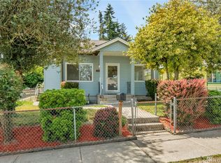216 E 63rd St, Tacoma, WA 98404