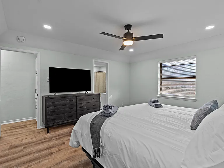7628 Hunt Dr — Photo 27