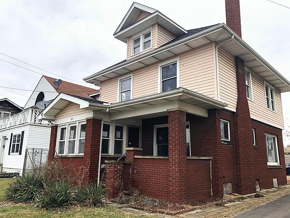 3rd image of 142 S Vine St