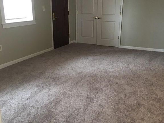 Entrance- Living room