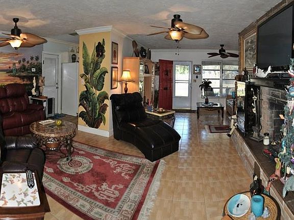 4th image of 3760 53rd Ave S