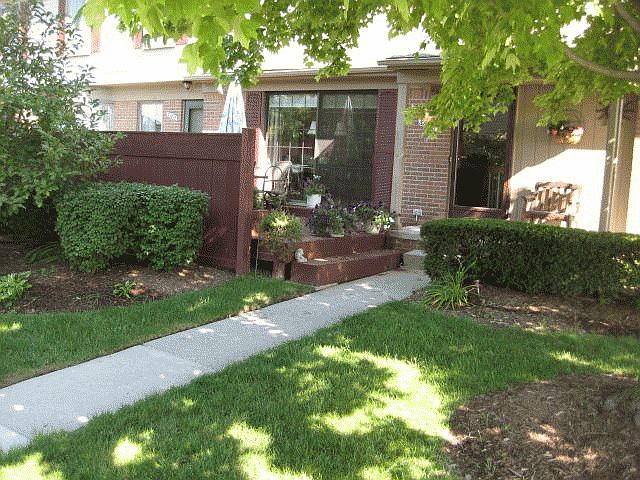 1st image of 38818 Country Cir #1