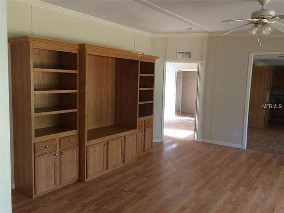3rd image of 7002 Whalens Hideaway St