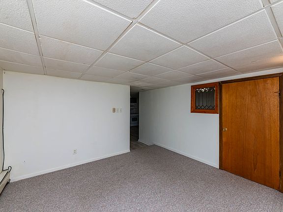 4th image of 2624 N Albany Ave #G
